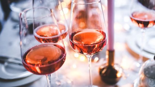 Rose wine-popular wine