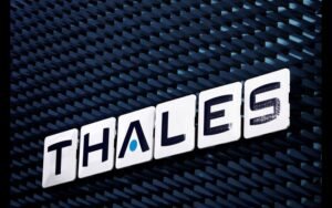 The logo of Thales Group is seen during a visit at the Thales radar factory in Limours, France, February 1, 2023. REUTERS/Gonzalo Fuentes/File Photo