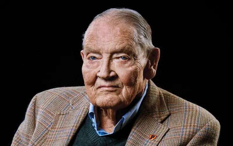 File Photo: John Bogle: Vanguard Founder, Father of Indexing